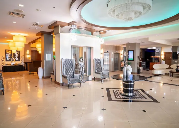 Holiday Inn Orlando East-UCF Area