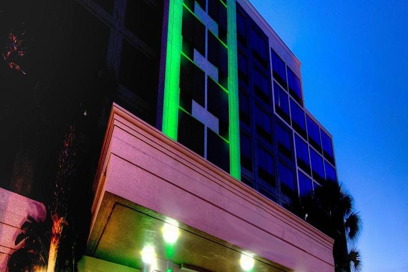 Hotel Holiday Orlando East-ucf Area By Ihg 3*